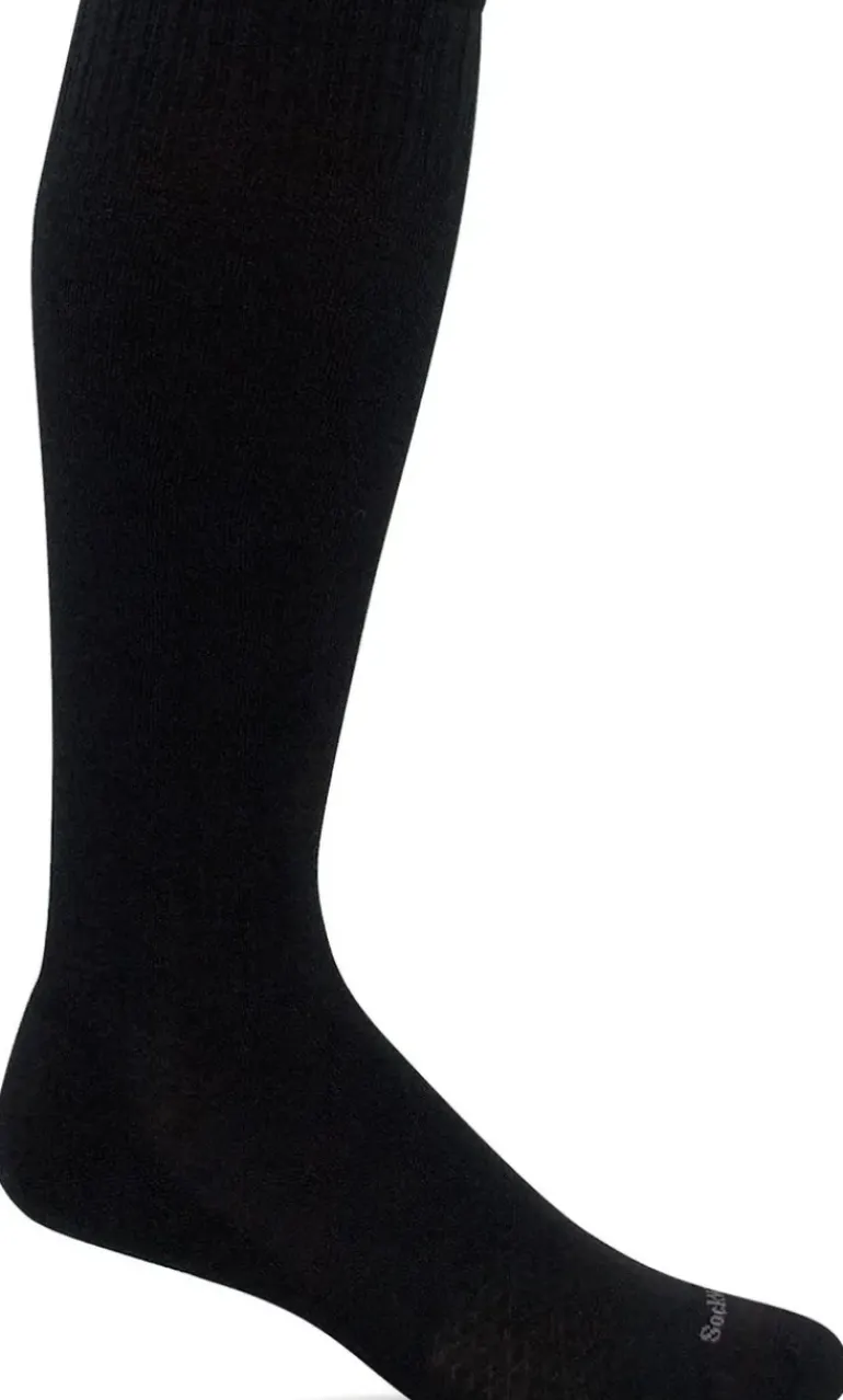 Featherweight Men Knee-High - Black Moderate Compression (15-20mmHg)