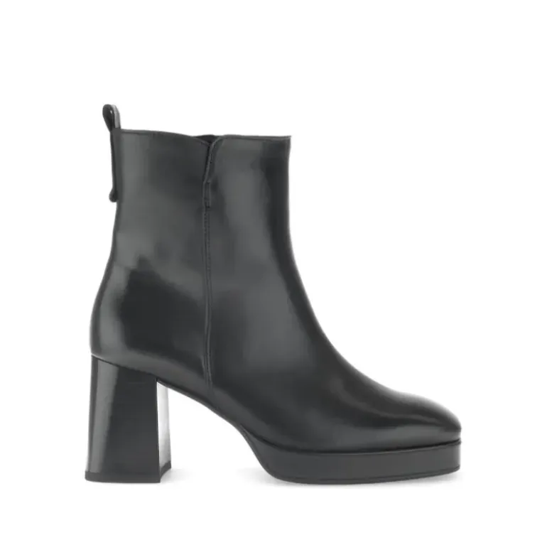 *FINAL SALE*55.710-27 - Black Leather