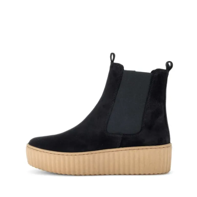 *FINAL SALE*33.712-17 - Black Suede