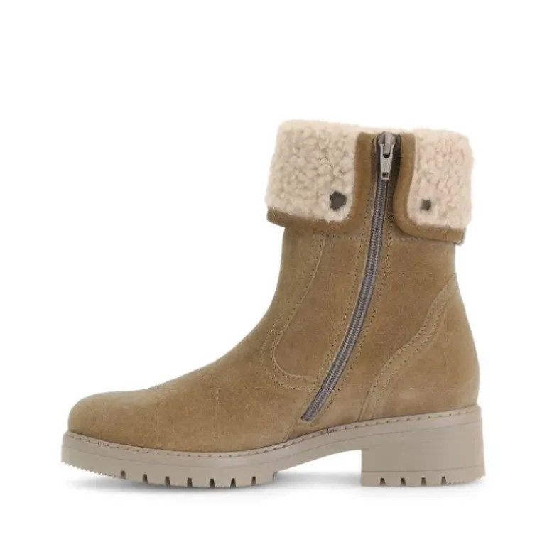 *FINAL SALE*52.770-35 - Brown Suede