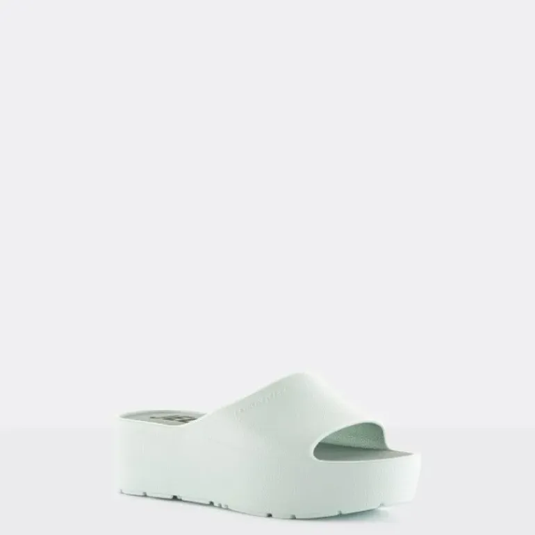 *FINAL SALE* Sunny - Aqua Green