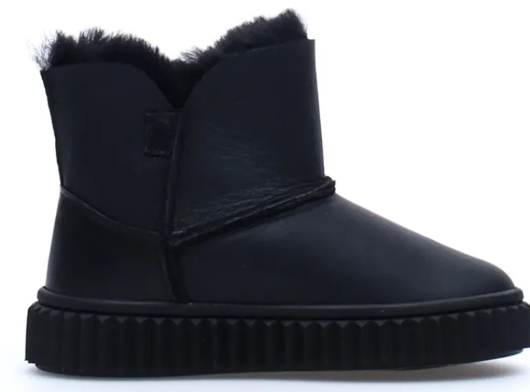 Greta - Black Shearling