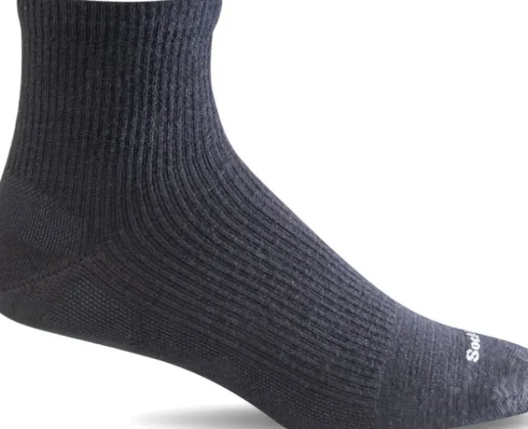 Plantar Relief Quarter Men - Black Solid Plantar Relief
